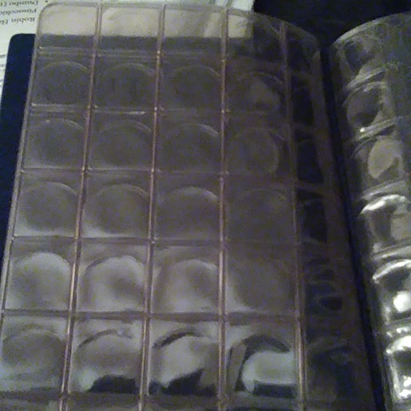 Coin Display (Dimes) - Picture 7 of 8